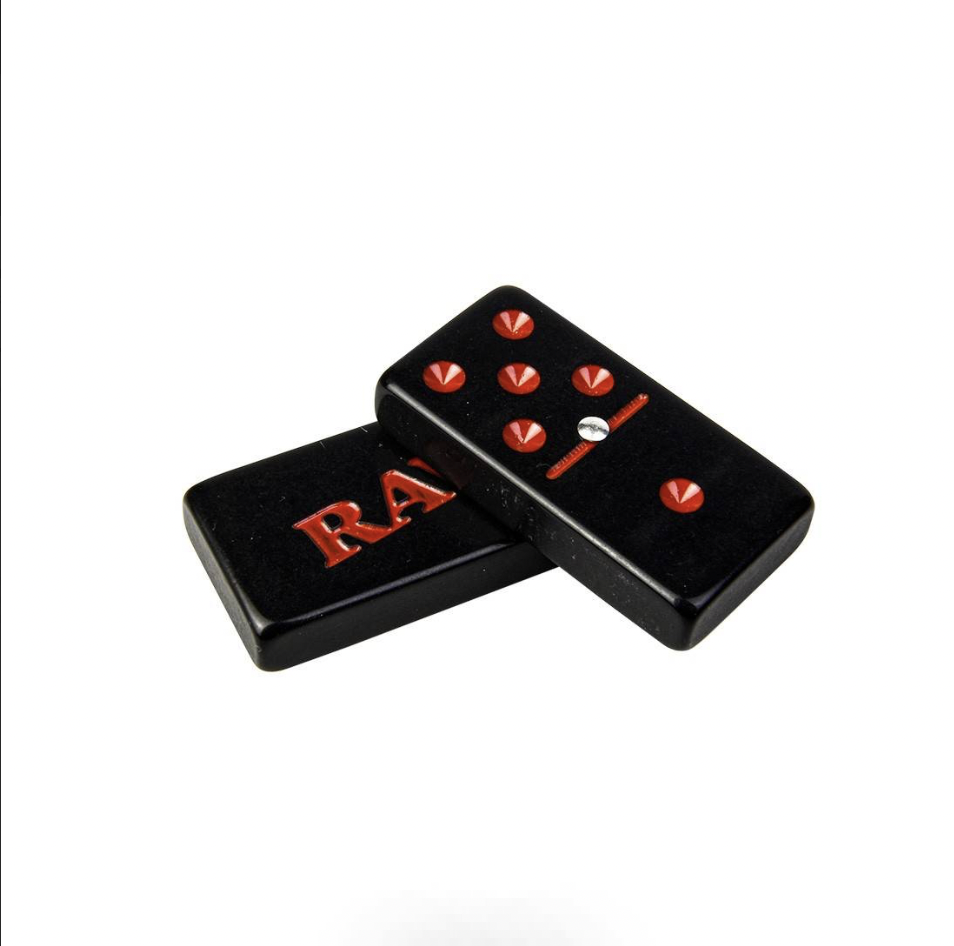 DOMINOS RAW – Image 2
